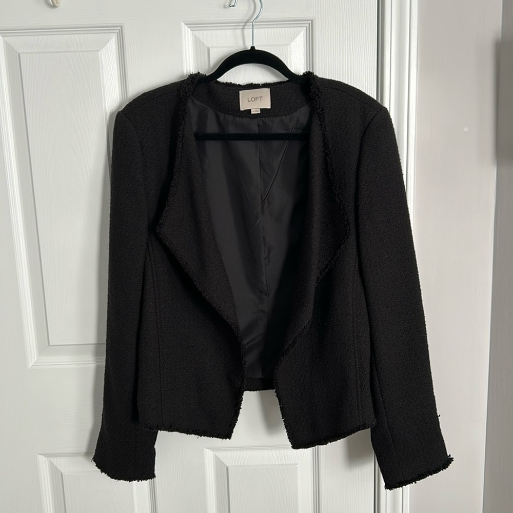 Loft open blazer tweed material size 14 black like new condition